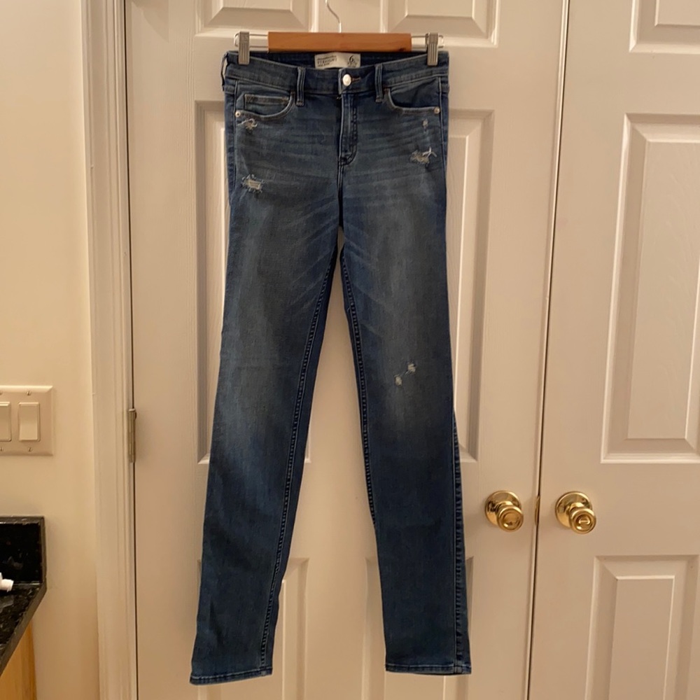 Abercrombie & Fitch Stretch mid rise jeans, 6 long
